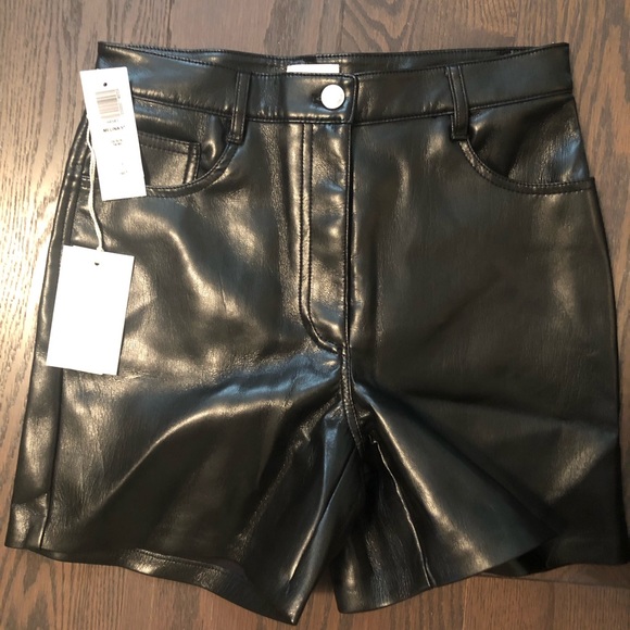 Aritzia Wilfred Melina shorts - Picture 3 of 4